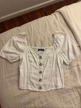 Abercrombie Puff Sleeve Crop Top